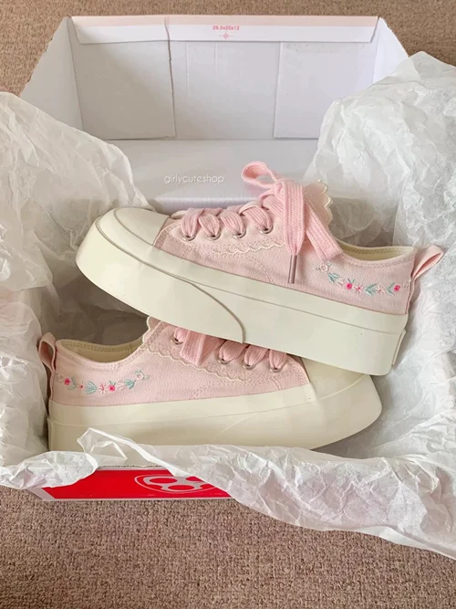 کانورس گل گلی بهاری گلدوزی شده اورجینال کد 800