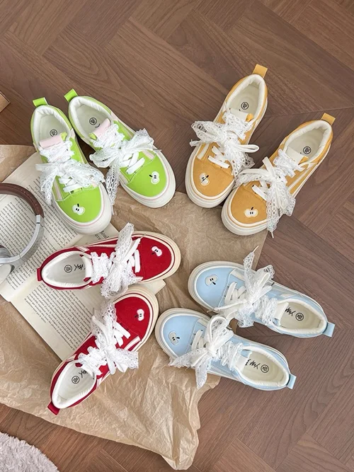 ونس کیوت سیب گلدوزی شده کد 809