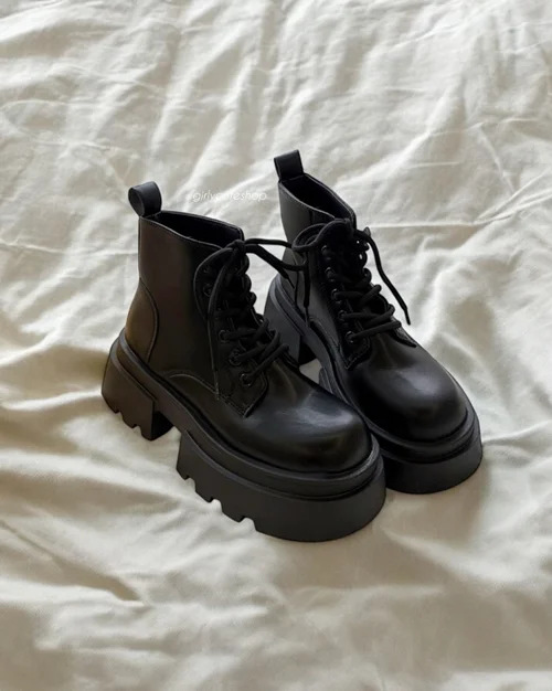 بوت استایل مارتین مشکی کد 832