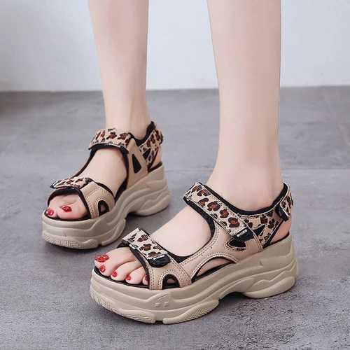 کفش تابستونی ۰۰۵