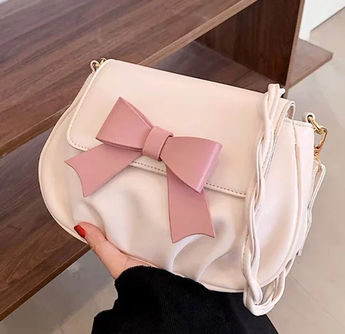 کیف پاپیونی از برند ifashion کد ۰۴۸۶