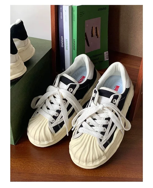 کتونی پنجه صدفی ترند 2024 کد 726