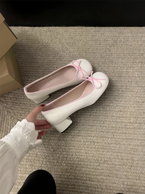 کفش پاشنه‌دار پینترستی مدل عروسکی با پاپیون فانتزی