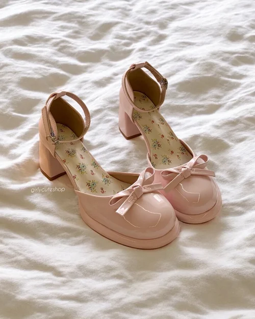 کفش پاشنه دار مری جین مدل پینترستی کفی گل گلی کد 803