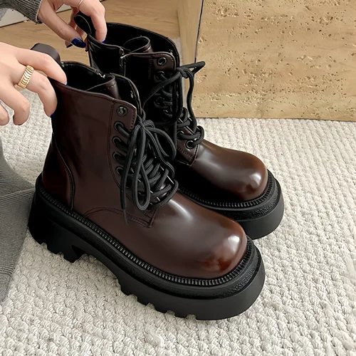 نیم بوت دکتر مارتینز سبک بریتیش استایل کد 751